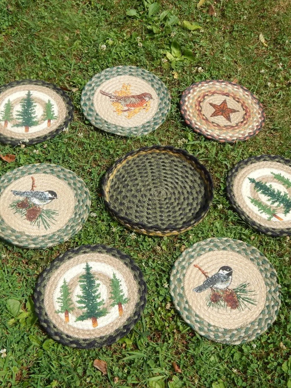 Nature Themed Lot of 7 Jute Woven Braided Mats Decorative w/Holder